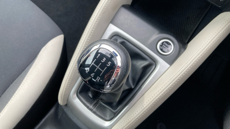 Nissan Micra 0.9 IG-T Acenta 5dr Petrol Hatchback